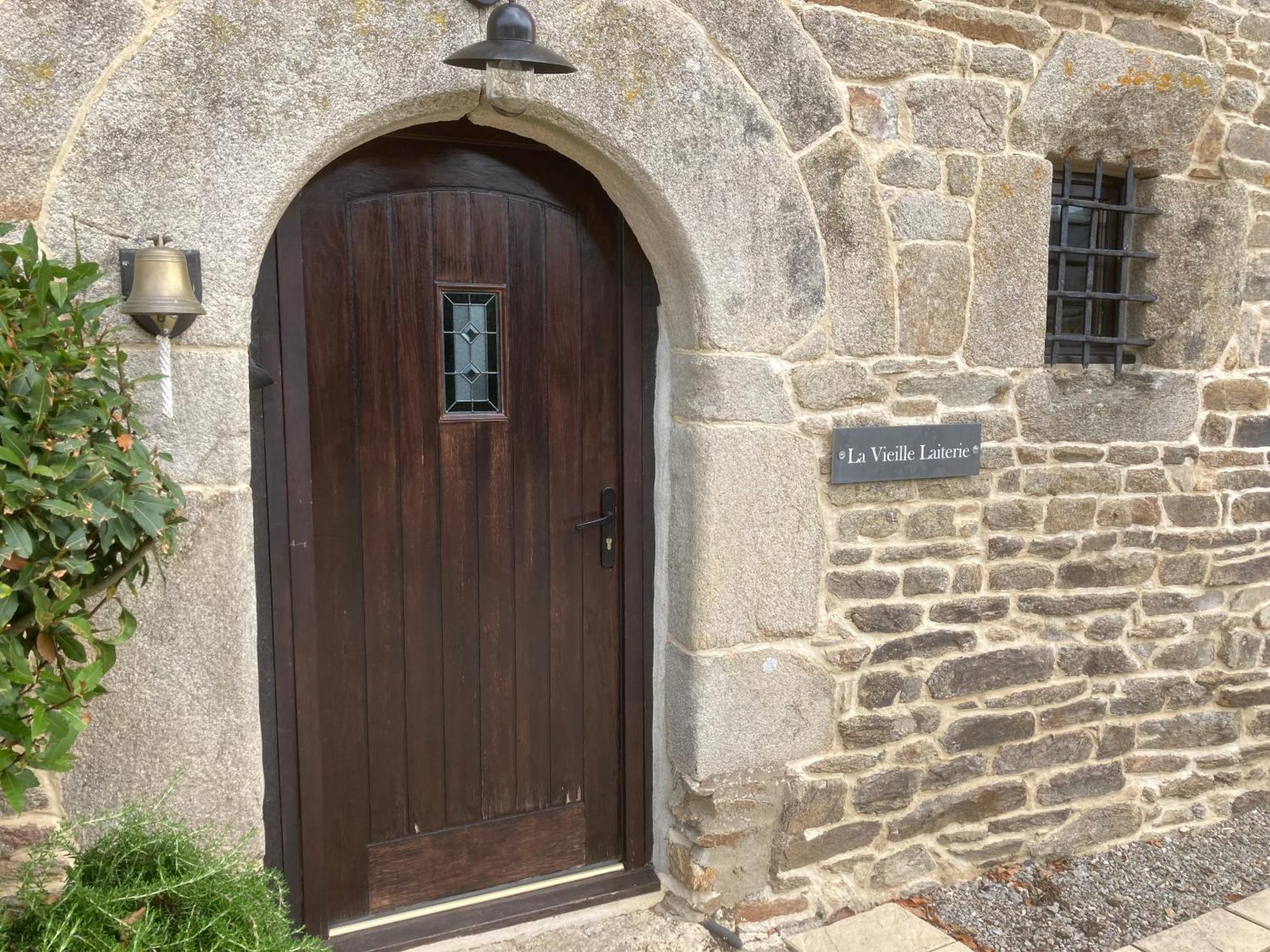 La Vieille Laiterie Bed and Breakfast Plessala Buitenkant foto